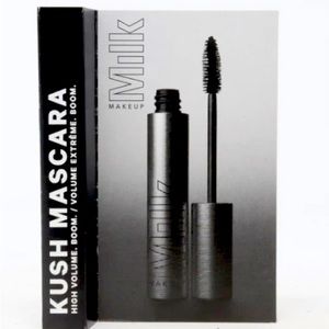 Milk “kush” mascara